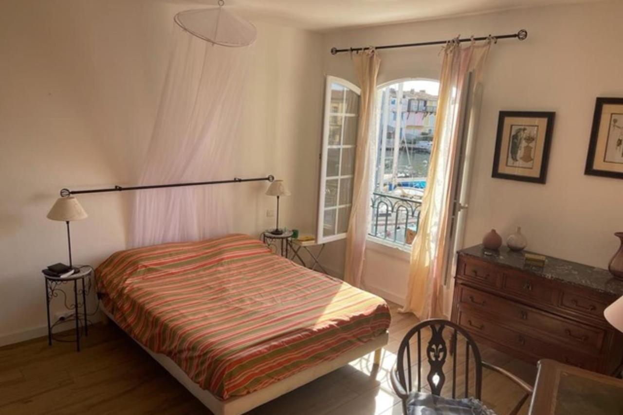 Charming Apartment Overlooking The Lake City Grimaud Luaran gambar