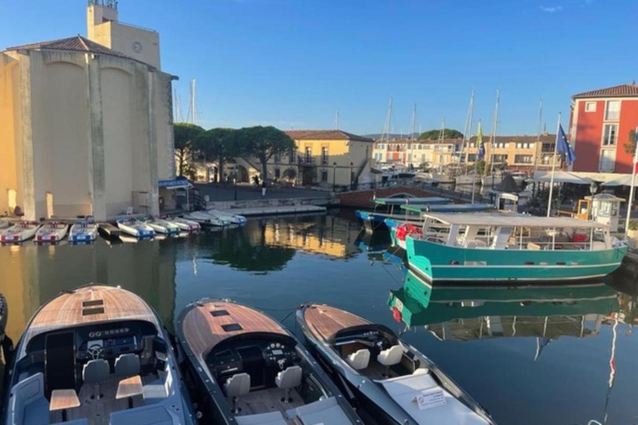 Charming Apartment Overlooking The Lake City Grimaud Luaran gambar